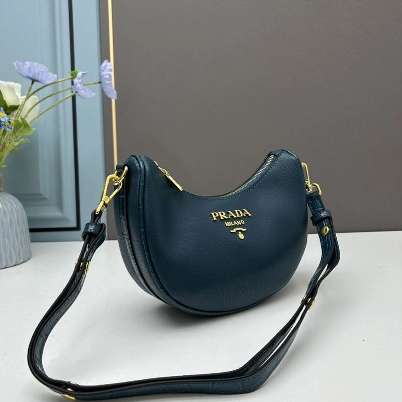 Trendy Prada Hobo Bags 83081