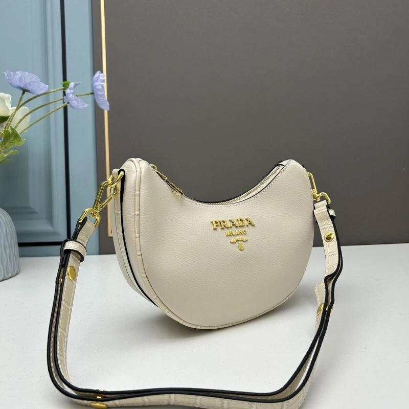 Prada Hobo Bags Comfortable 83079