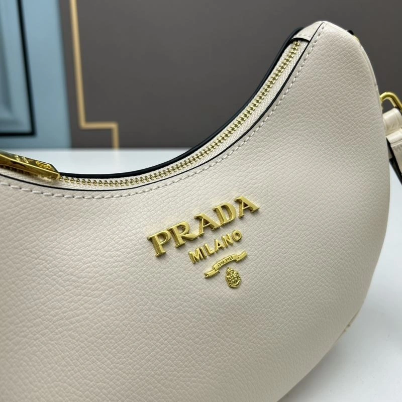 Prada Hobo Bags Comfortable 83079