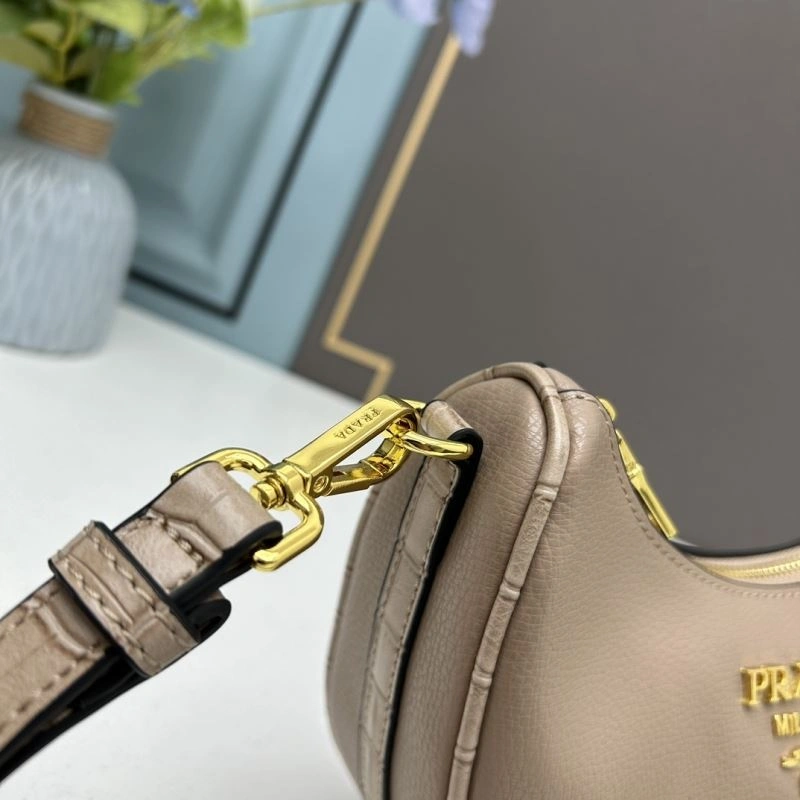 Affordable Prada Hobo Bags 83107