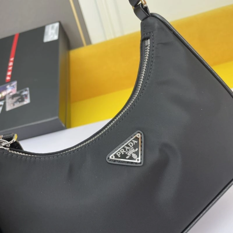 Affordable Prada Hobo Bags 83112