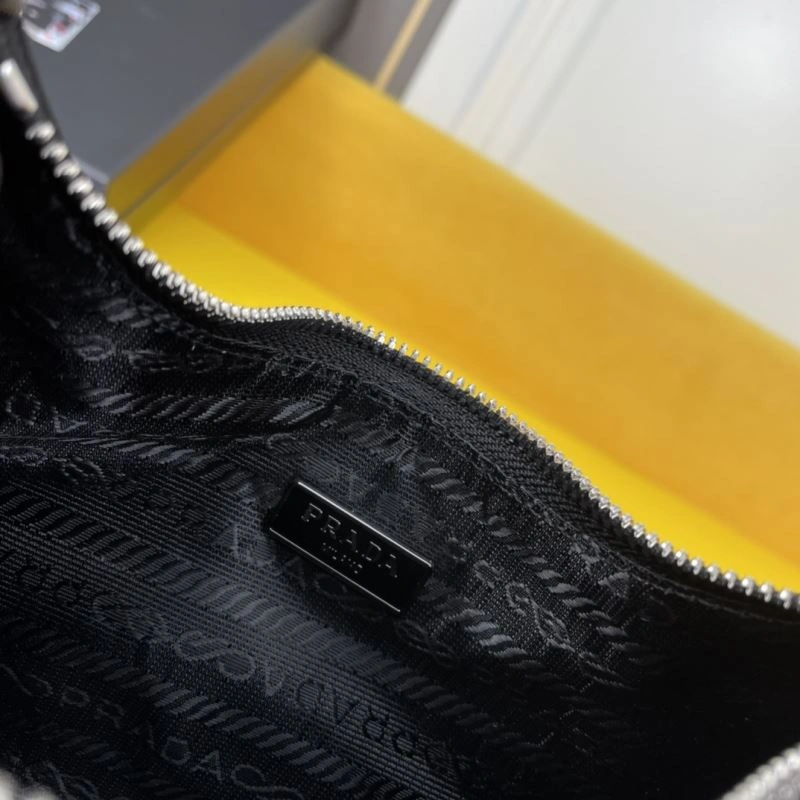 Affordable Prada Hobo Bags 83112
