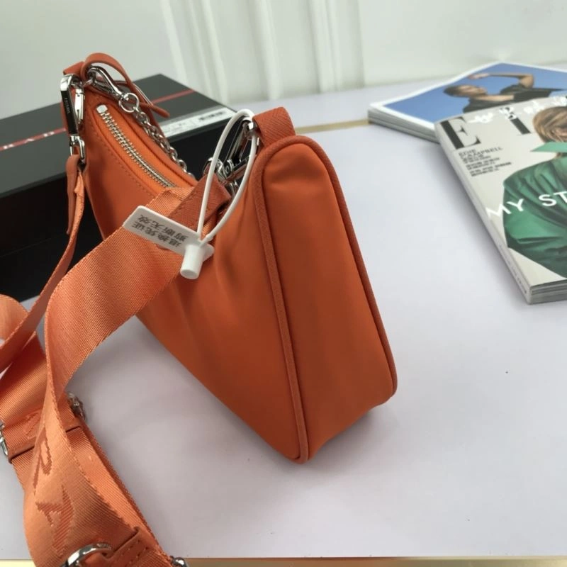 Prada Hobo Bags EyeCatching 83068