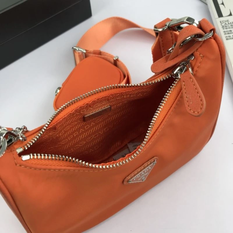 Prada Hobo Bags EyeCatching 83068