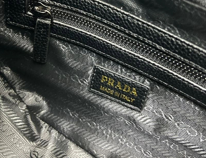 Prada Hobo Bags Supportive 83050
