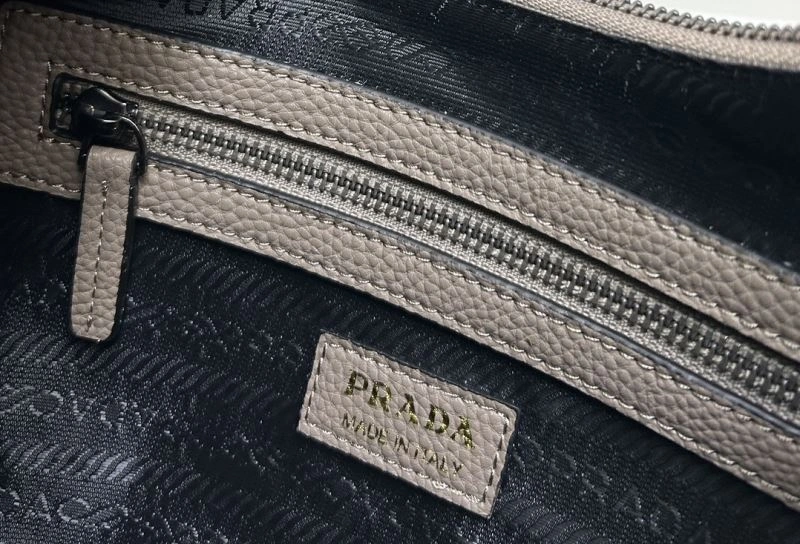 FastDry Prada Hobo Bags 83051