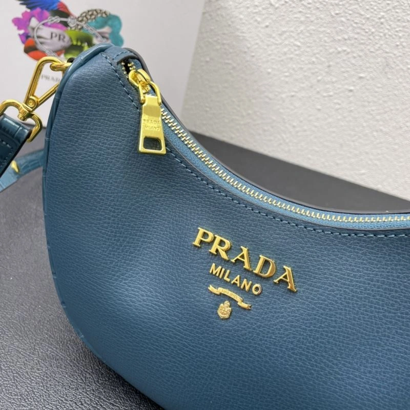 Prada Hobo Bags Functional 83040