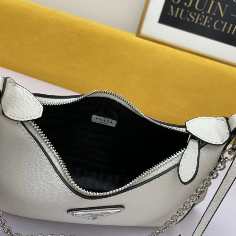 Prada Hobo Bags Sporty 83016