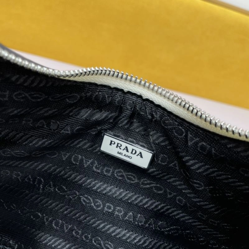 Prada Hobo Bags Sporty 83016