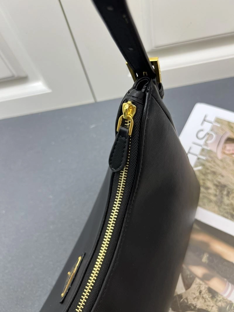 ZeroBulk Prada Hobo Bags 83014