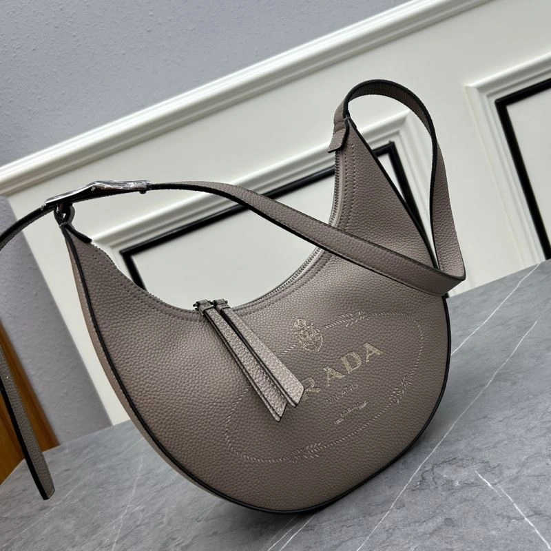 Prada Hobo Bags Classic 83009