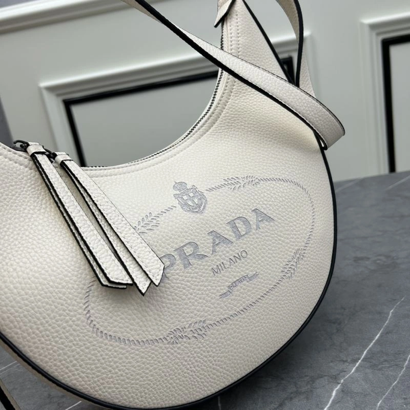 Prada Hobo Bags Sleek 83008