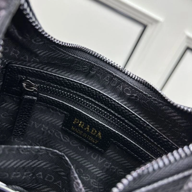 Sustainable Prada Hobo Bags 83056