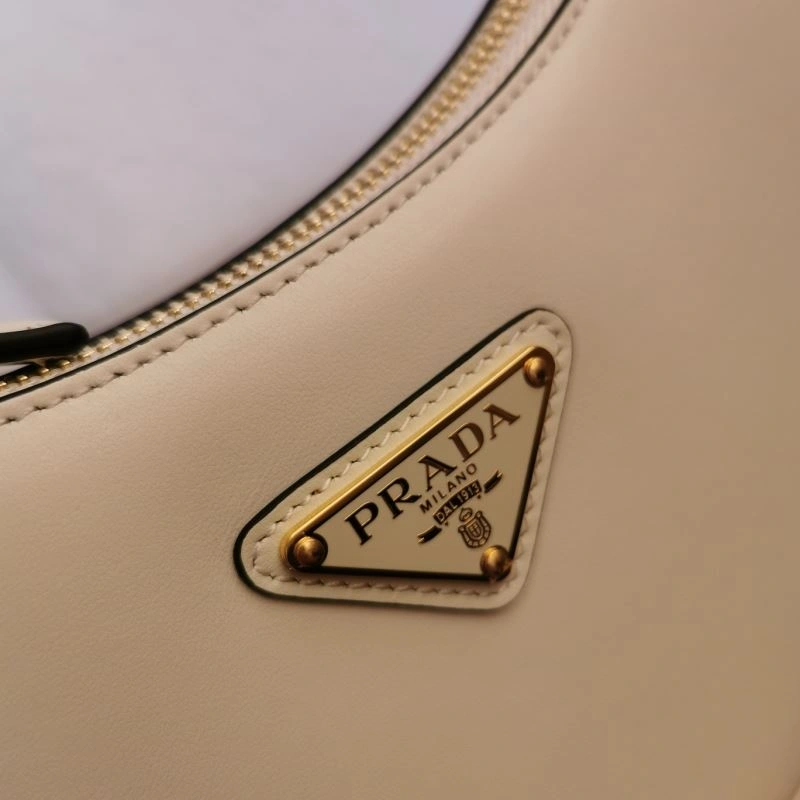 Snug Prada Hobo Bags 74949