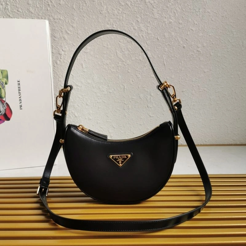 Prada Hobo Bags Snug 74942
