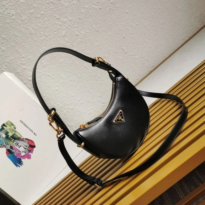 Prada Hobo Bags Snug 74942