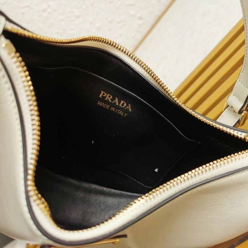Prada Hobo Bags Popular 74934