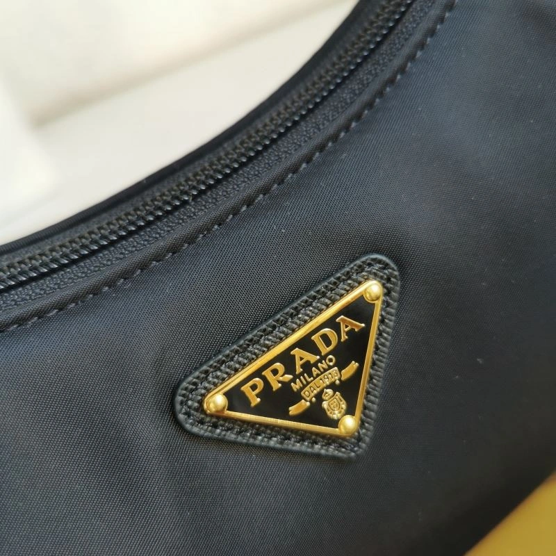 Packable Prada Hobo Bags 74929