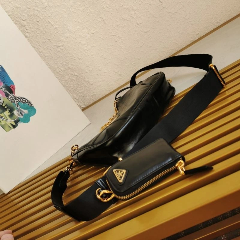 Prada Hobo Bags RelaxedFit 74930