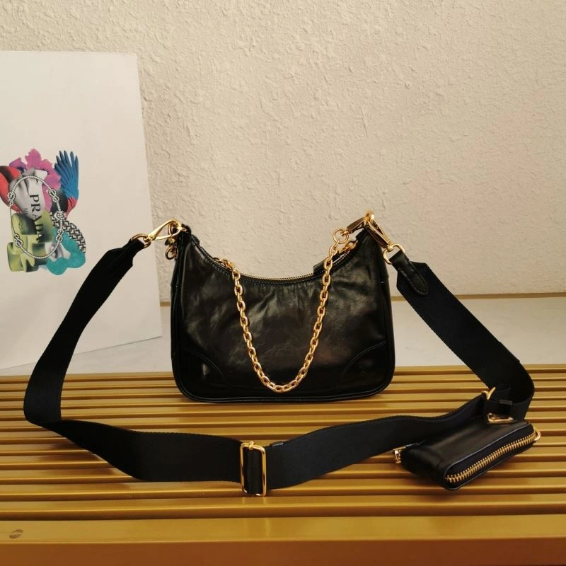 Prada Hobo Bags RelaxedFit 74930