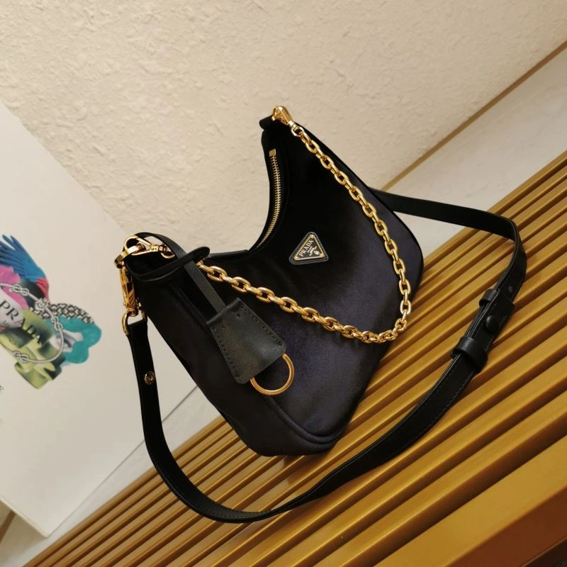 Supportive Prada Hobo Bags 74914
