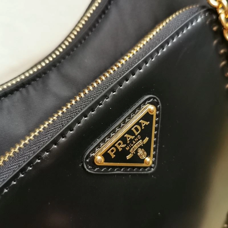 Prada Hobo Bags Unique 74924