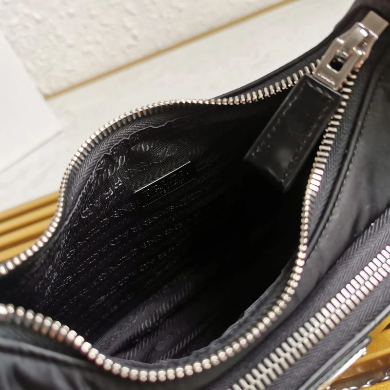 Affordable Prada Hobo Bags 74911