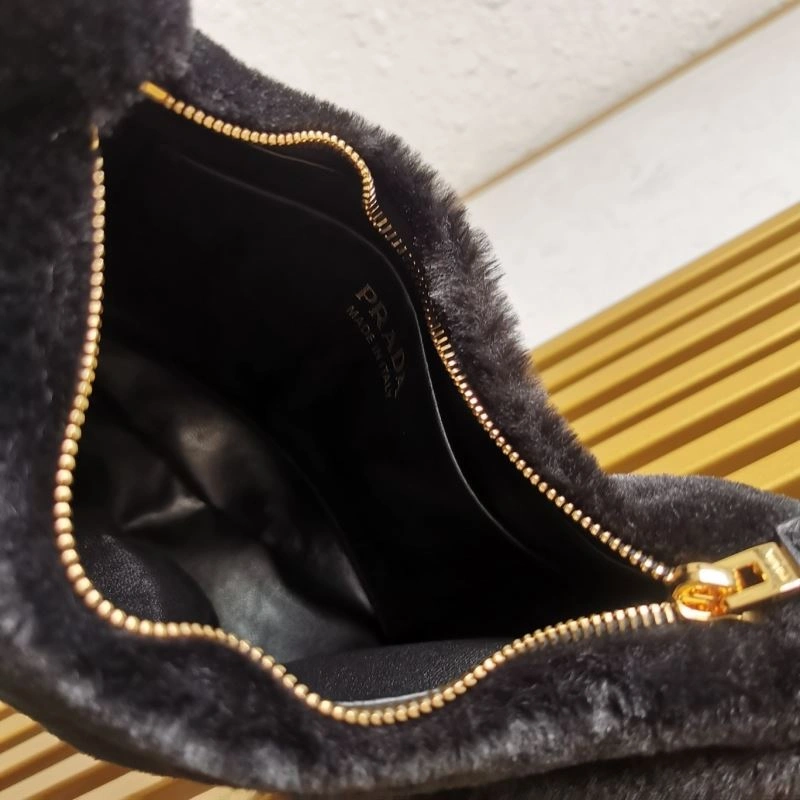 Prada Hobo Bags Bold 74925