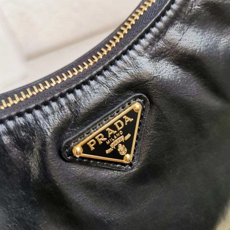 Prada Hobo Bags FreshLook 74926