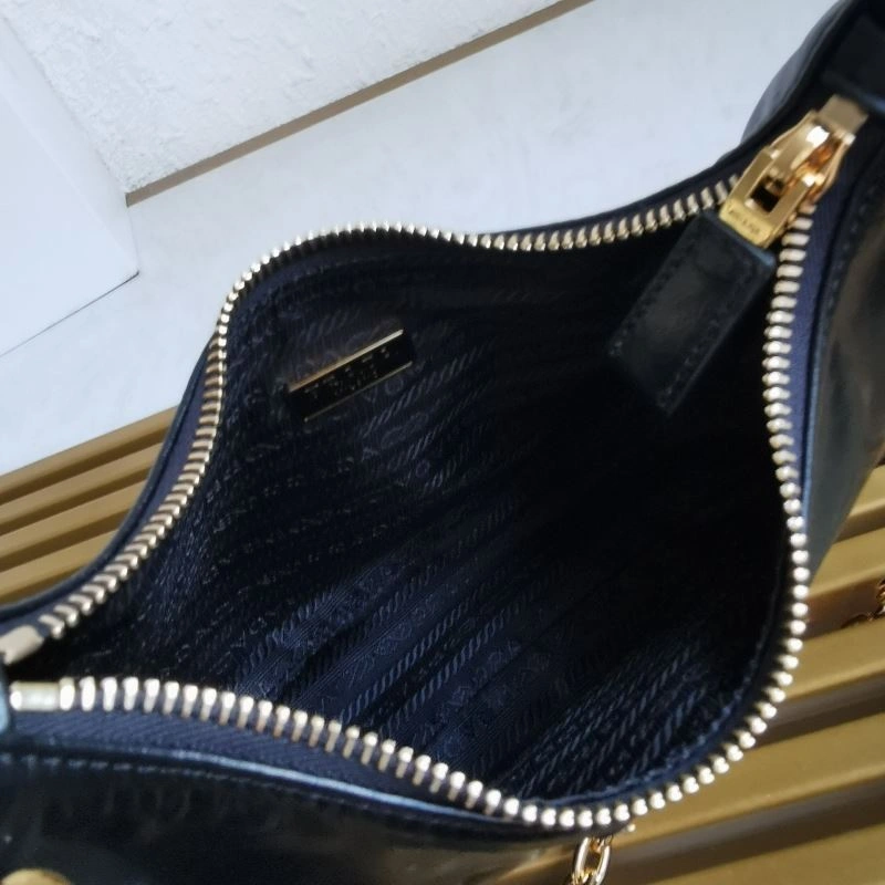 Prada Hobo Bags FreshLook 74926
