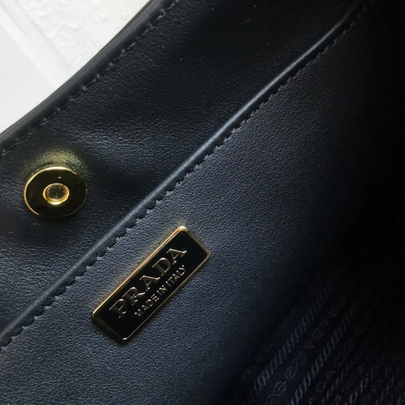 Prada Hobo Bags WaterResistant 74883