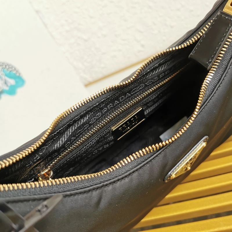 Prada Hobo Bags EyeCatching 74882