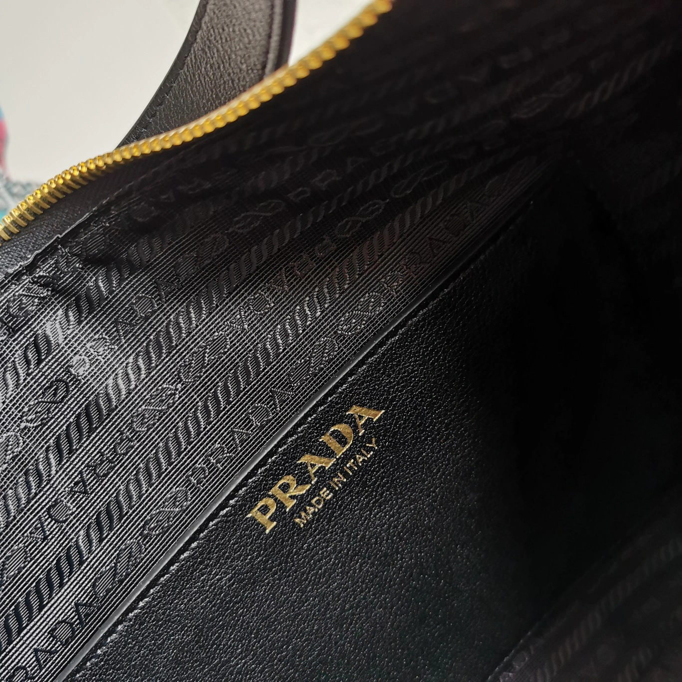 Prada Hobo Bags ModernLook 73698