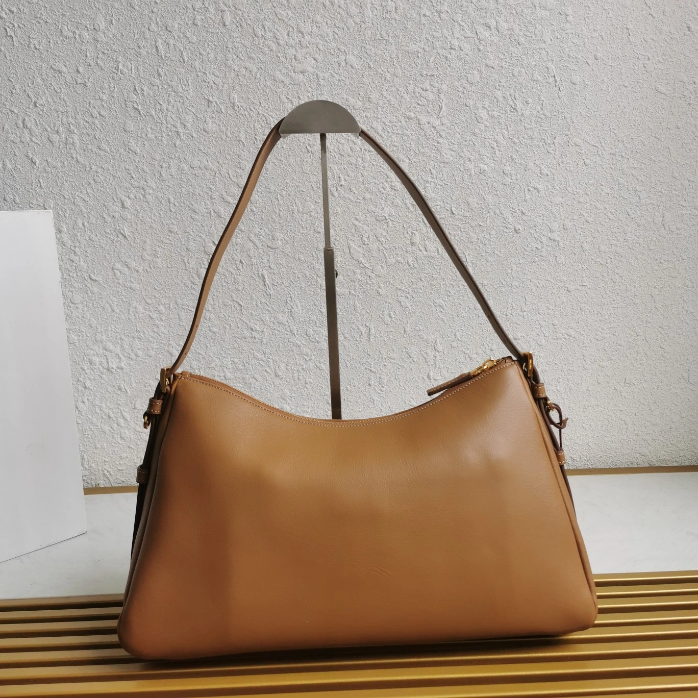 Prada Hobo Bags UrbanStyle 71601