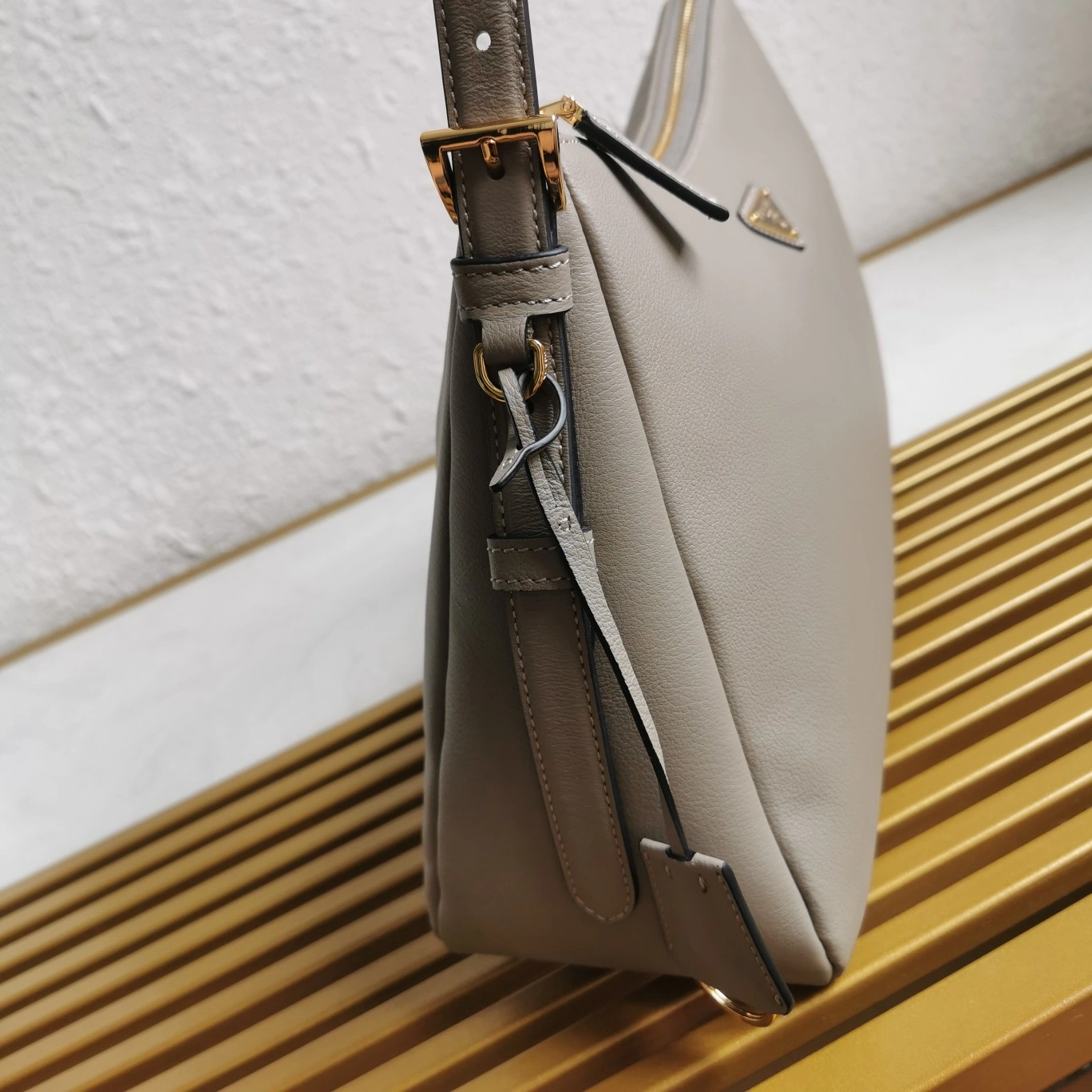 Lightweight Prada Hobo Bags 71595