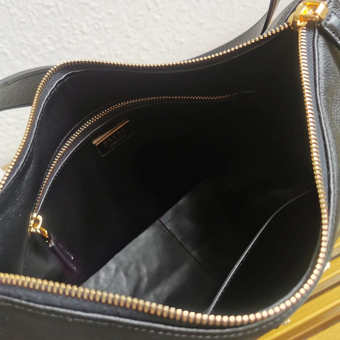 Prada Hobo Bags QuickDry 71628