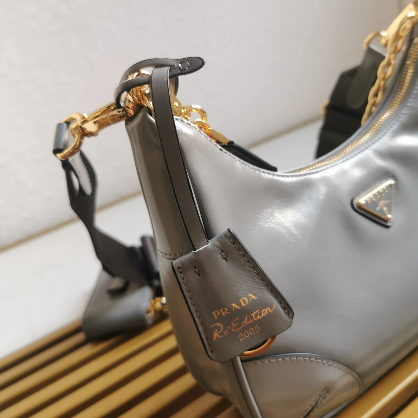 Prada Hobo Bags Refined 71584