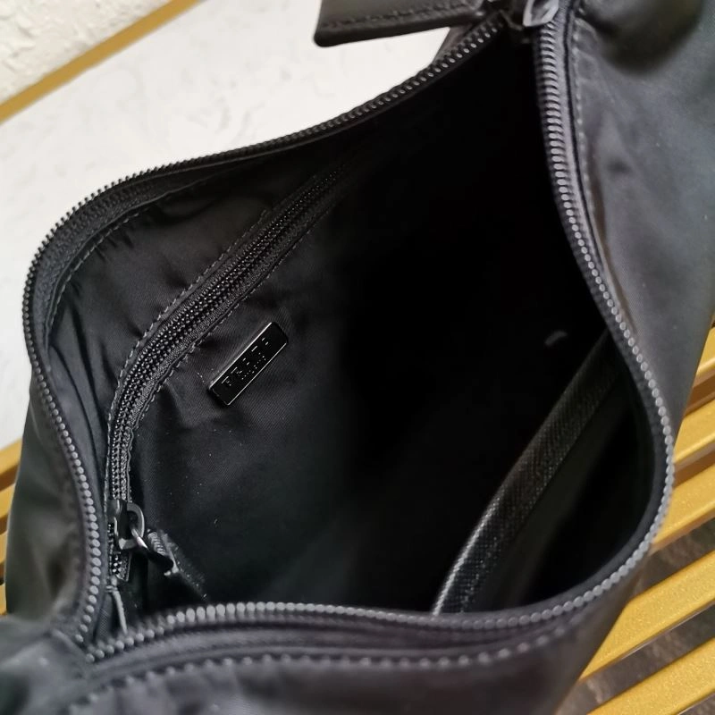 Prada Hobo Bags Casual 66432