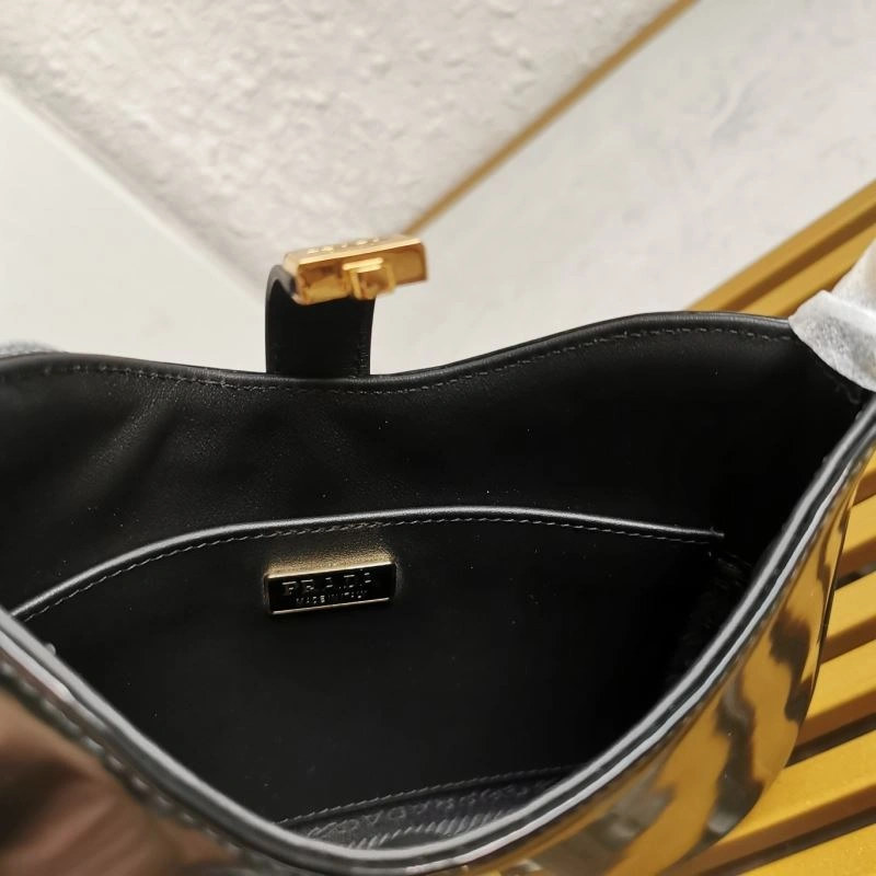 Prada Hobo Bags Lightweight 60701