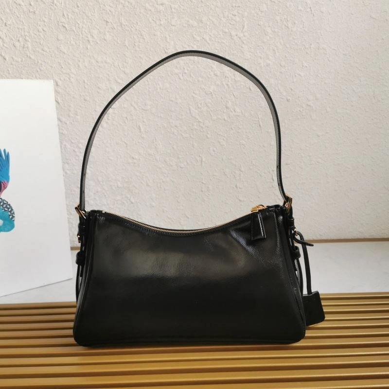 Prada Hobo Bags Minimalist 60657