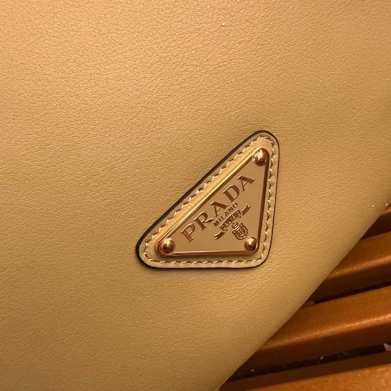 Prada Hobo Bags StreetReady 45041