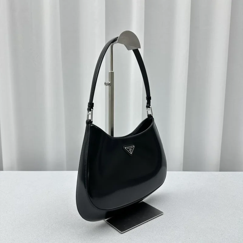 Prada Hobo Bags Vibrant 55637
