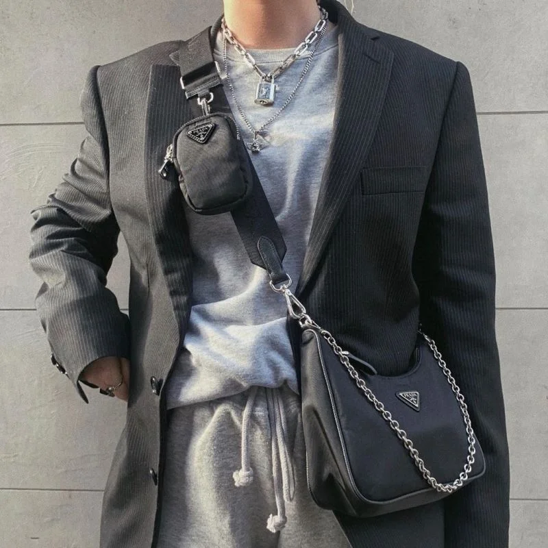 Prada Hobo Bags Functional 55635