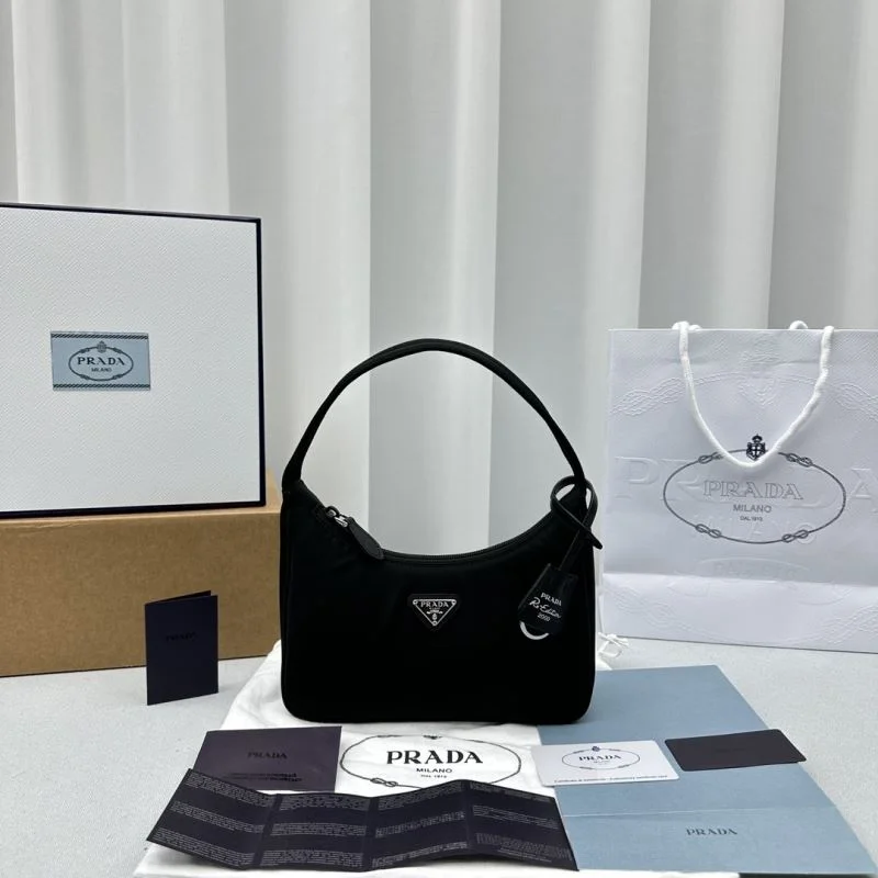 Prada Hobo Bags ZipUp 55632