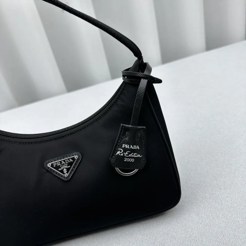 Prada Hobo Bags ZipUp 55632