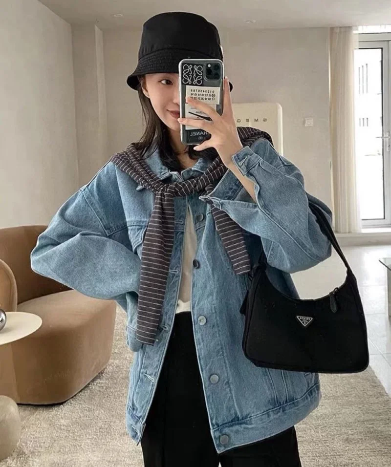 Prada Hobo Bags ModernLook 55638