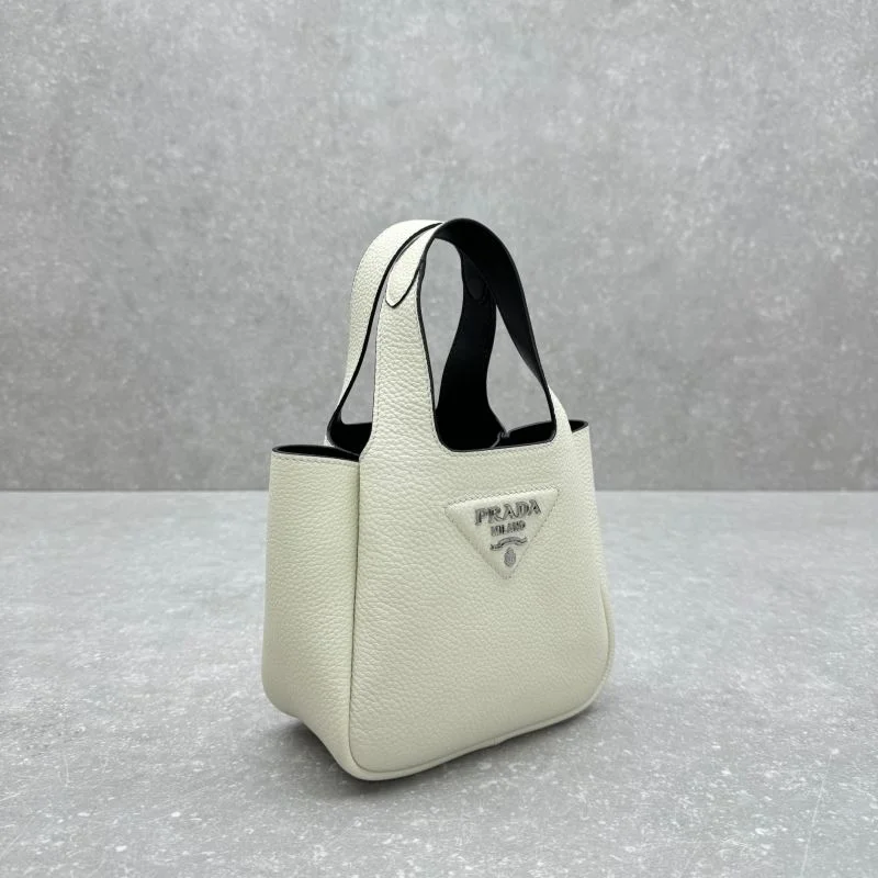 Versatile Prada Hobo Bags 55665
