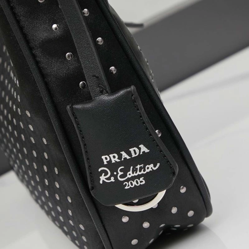 Prada Hobo Bags ZipUp 85832