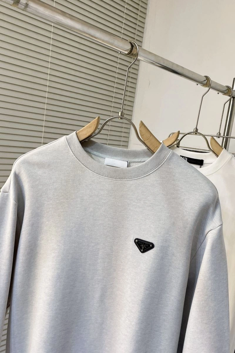 Prada Hoodies Comfortable 171727