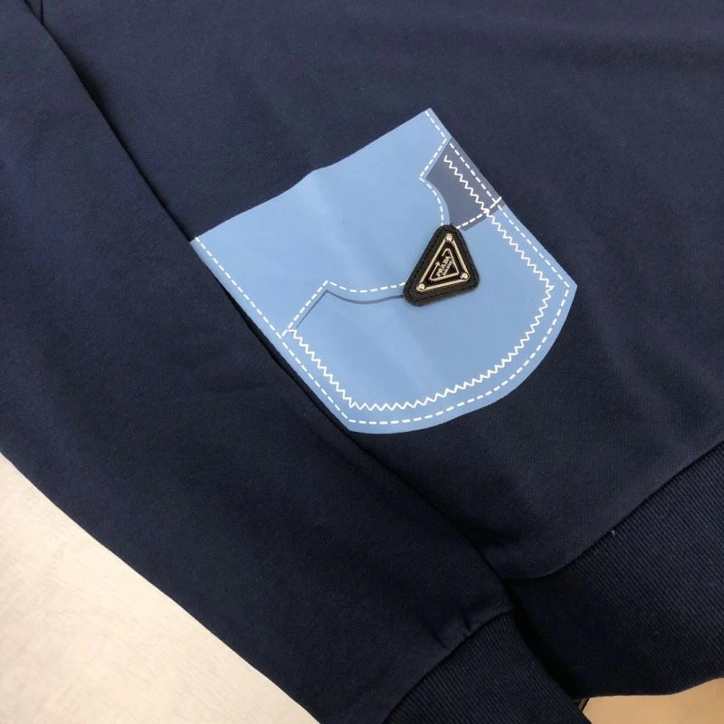 Prada Hoodies Durable 171732